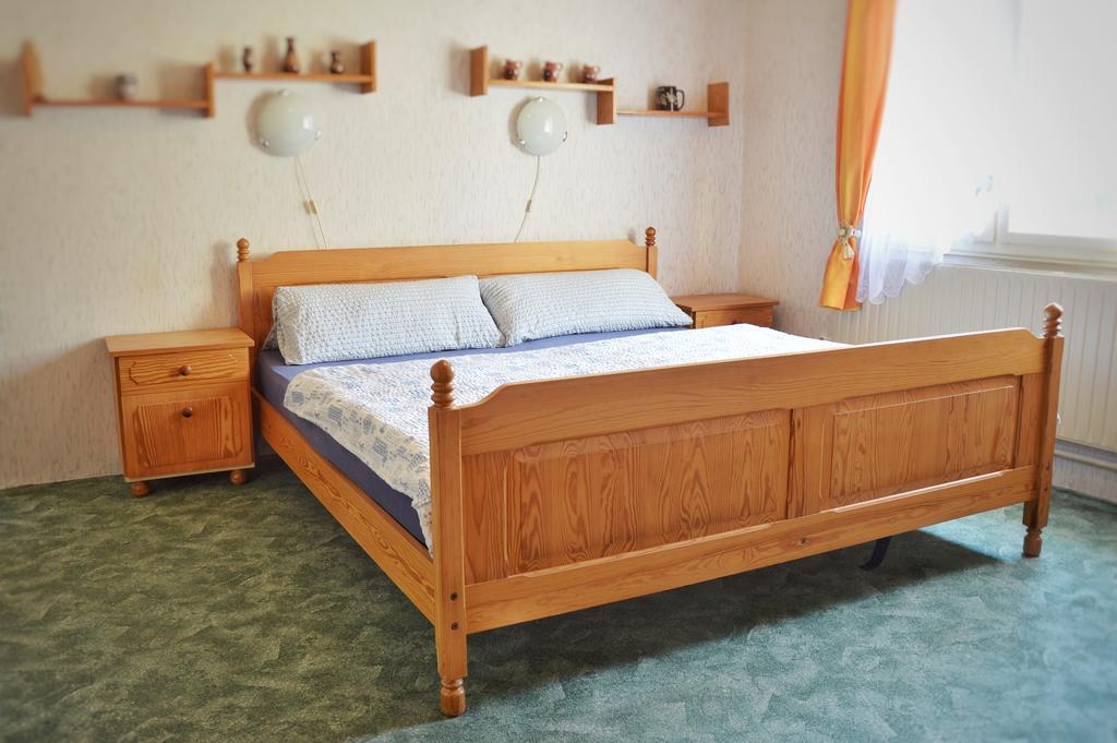 Guest House Kuks Eksteriør billede